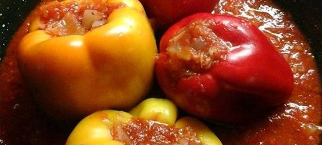 Перец фаршированный Перец, фаршированный чечевицей